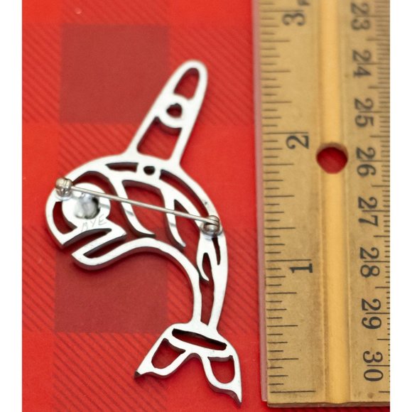 Vintage Handmade Native American Dolphin Brooch by AYE - O32 - Picture 2 of 2